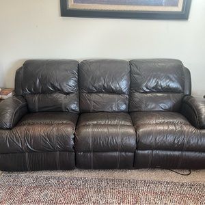Full size couch and recliner I need them gone asap I’m moving. (Free)